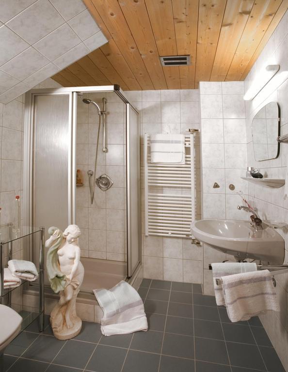 Haus Benjamin Apartment Solden Luaran gambar
