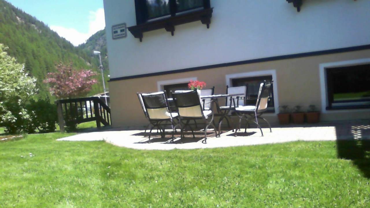 Haus Benjamin Apartment Solden Luaran gambar